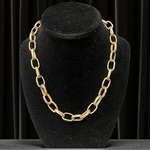 Elegant Gold Tone Chain Necklace
